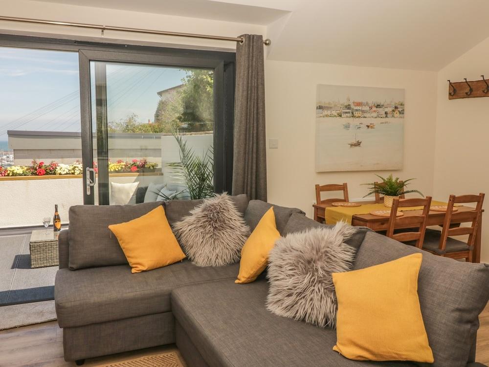 Harbour View Retreat