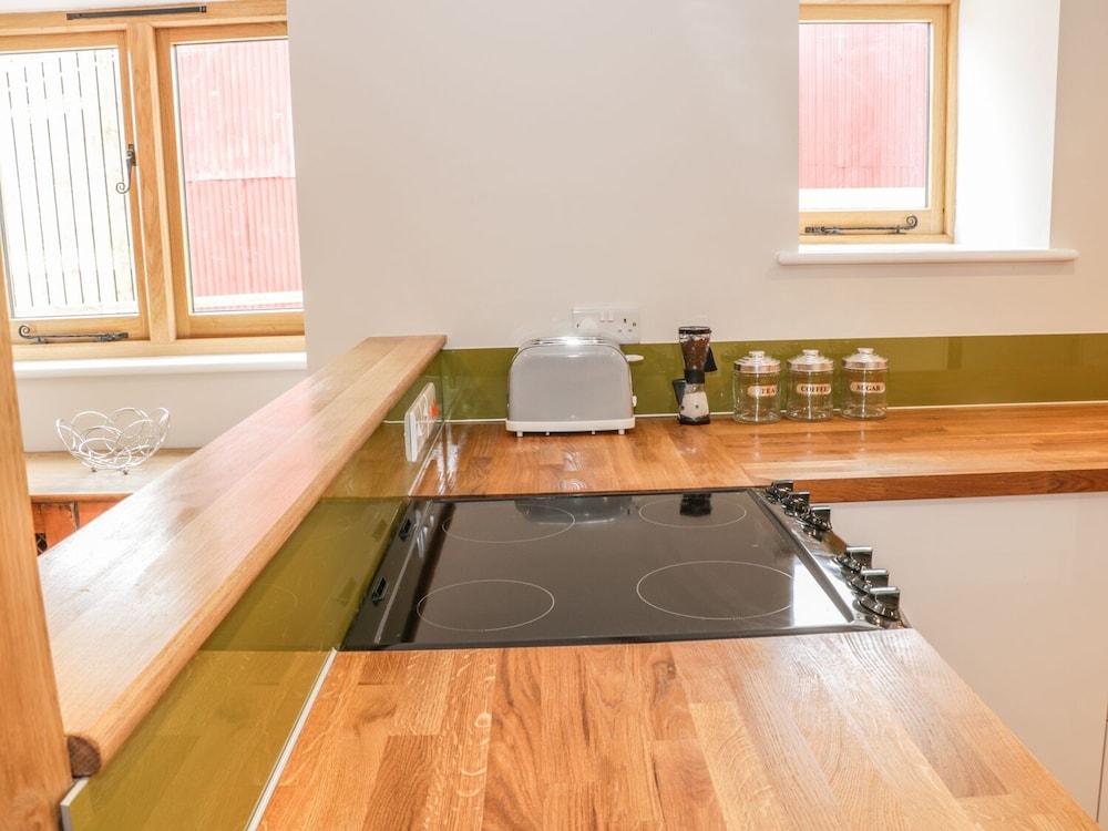 The Cow Byre, Heath Farm