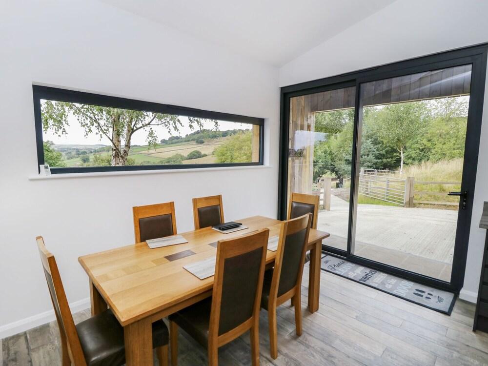 Rowan Bank, Jacobs Wood