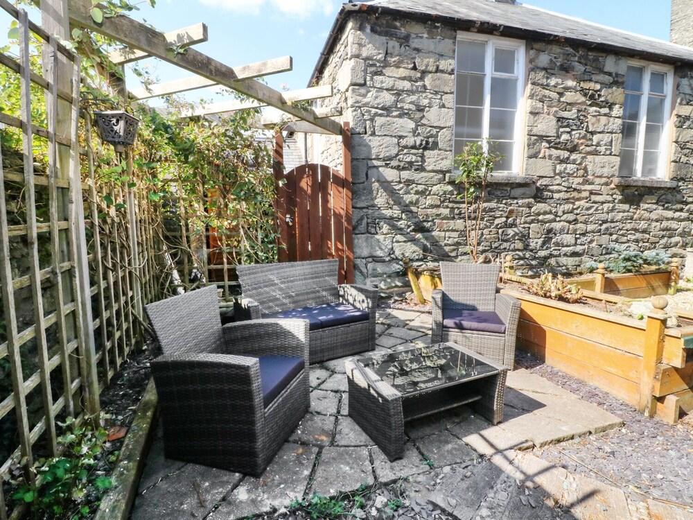 The Old School House