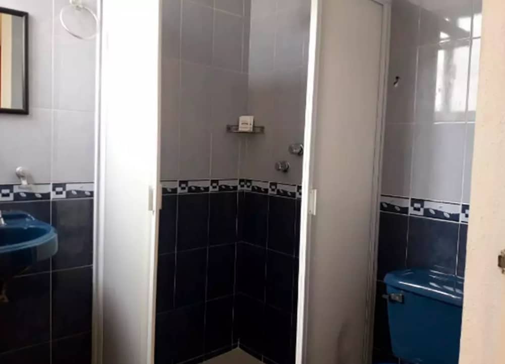 Tercera Avenida Hotel