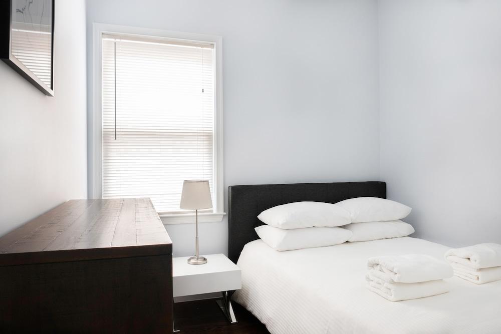 Giles Ave 6 Bedroom Gem