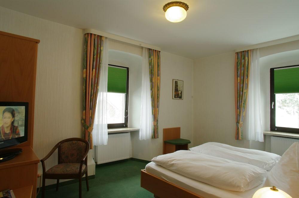 Hotel Restaurant Räuber Lippoldskrug