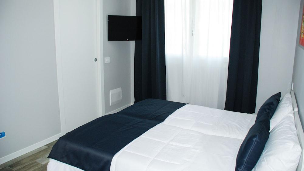 Bonne Nuit Guest House