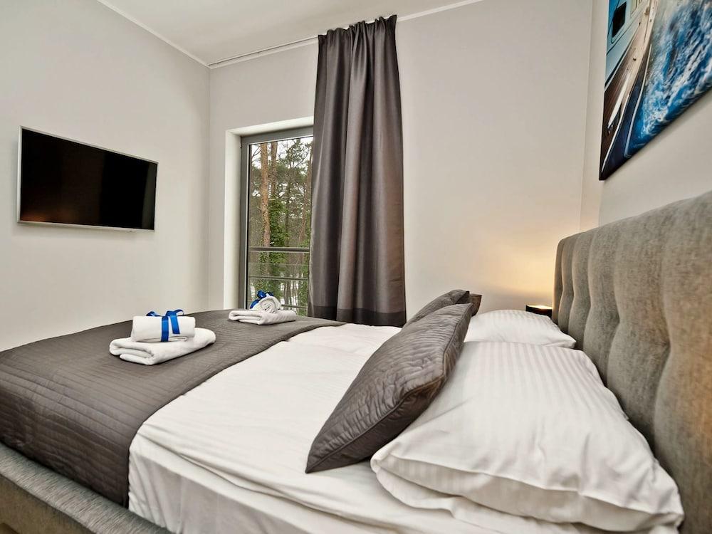 Willa Tamara BlueApart Jurata