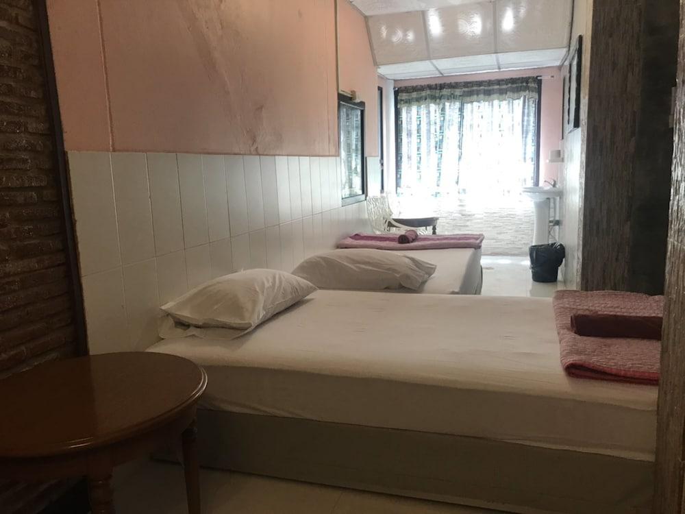 Good Luck Guest House