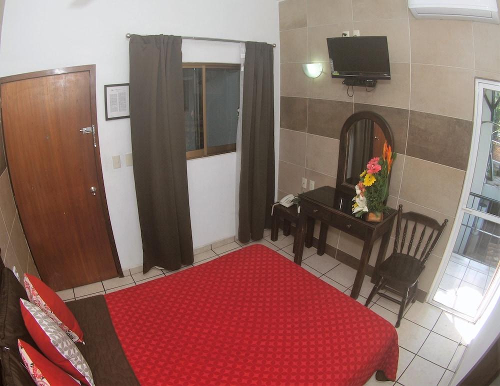 Hotel Hospedajes Del Rey