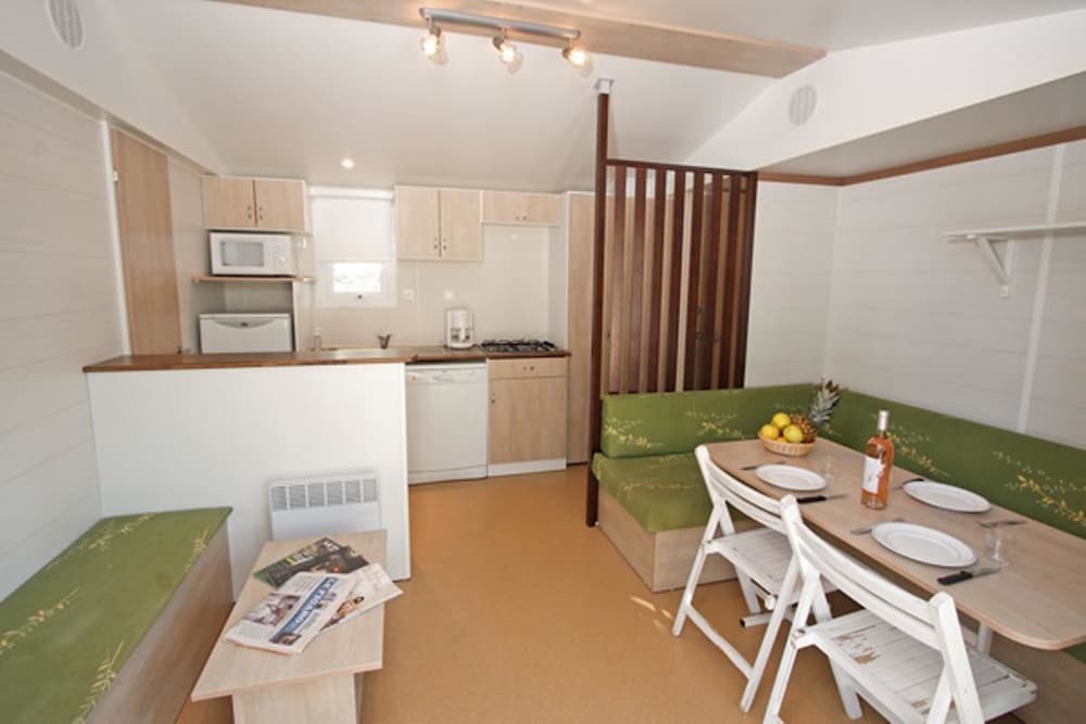 Camping Domaine De Chanteraine