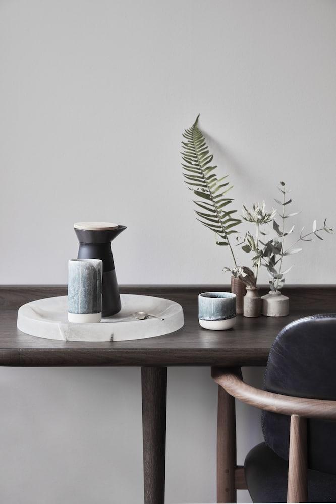 The Stratford, Autograph Collection