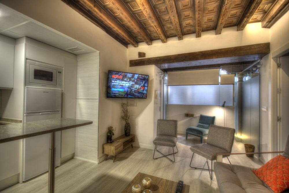 Apartamentos Real Suites Realejo