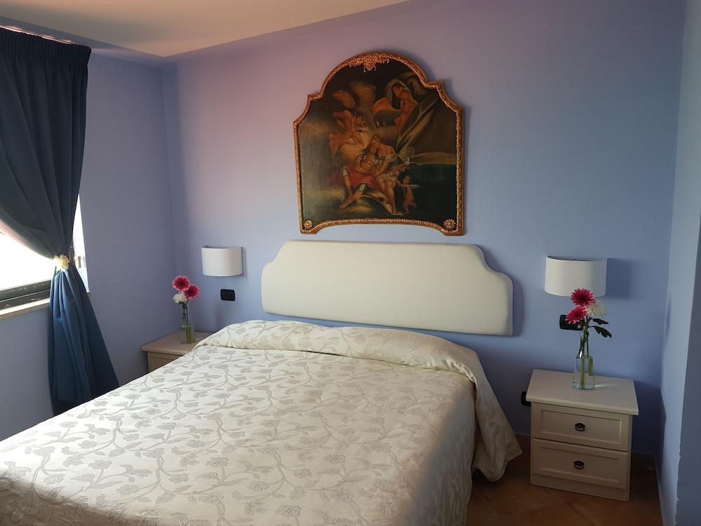 Luna Convento Resort