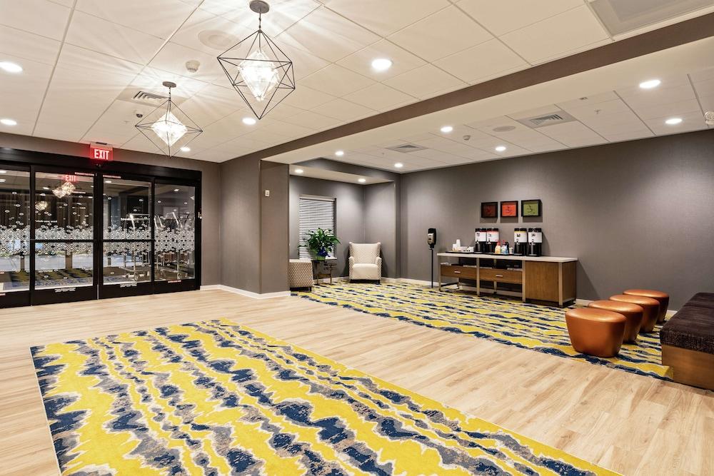 Hampton Inn & Suites Columbia Killian Road