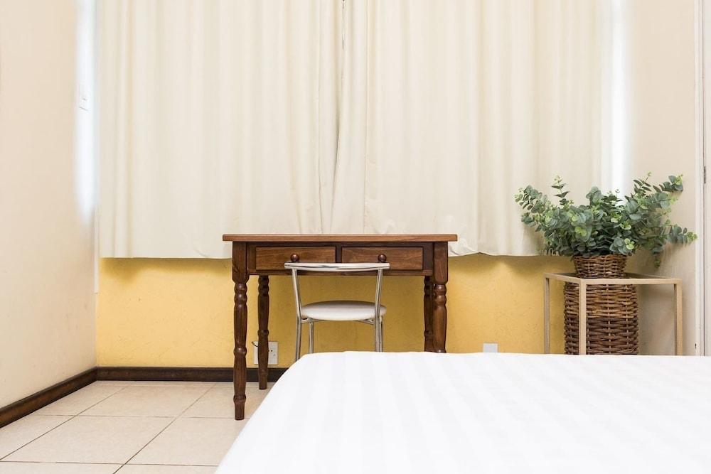 Studio Djalma Ulrich 49 - 100B Apartment 1