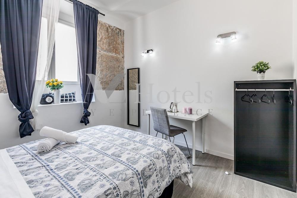 AYZ Juan de Mena - Auto check-in property