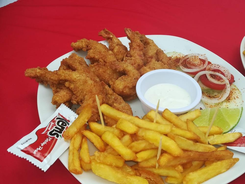 Hotel y Restaurante Paradise