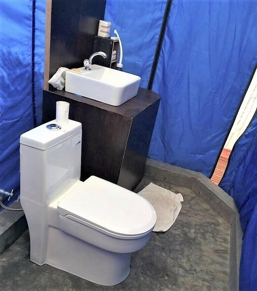 Tsomoriri Camp And Resort