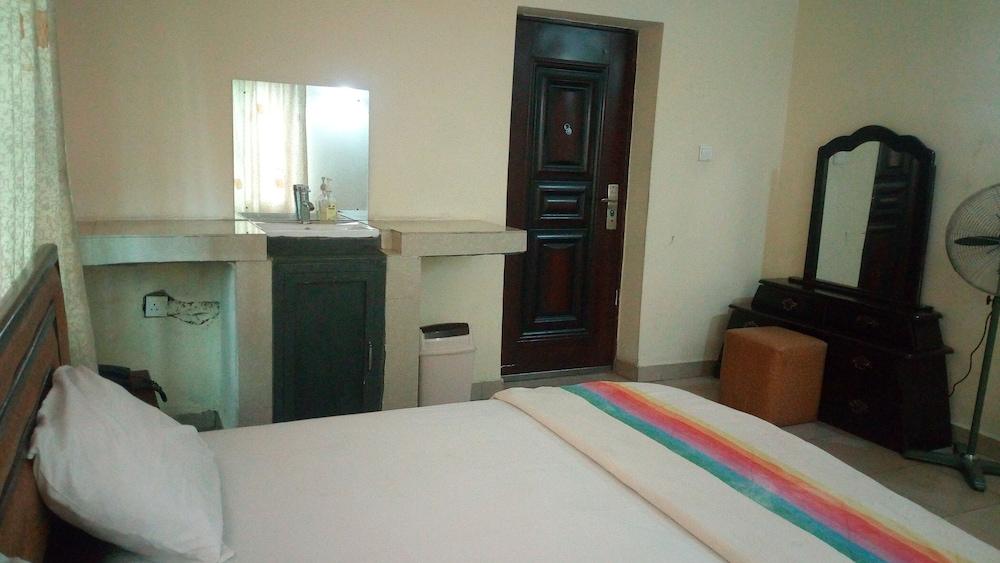 Abal Hall and Hotels