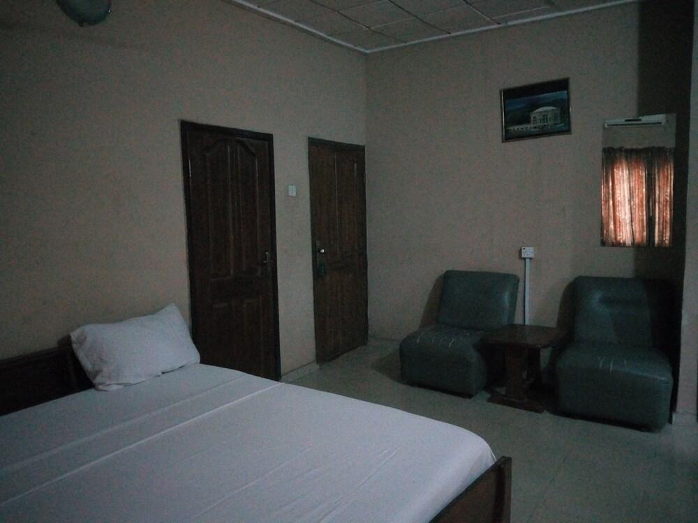 Abeokuta Hill View Hotel