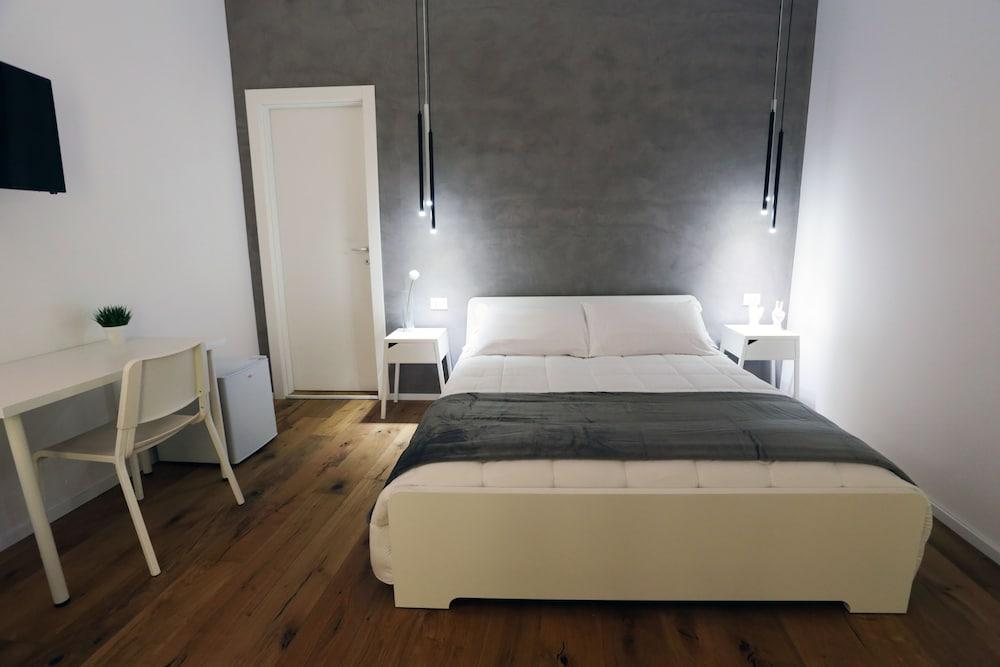 Reusuite Authentic Sicilian Hospitality