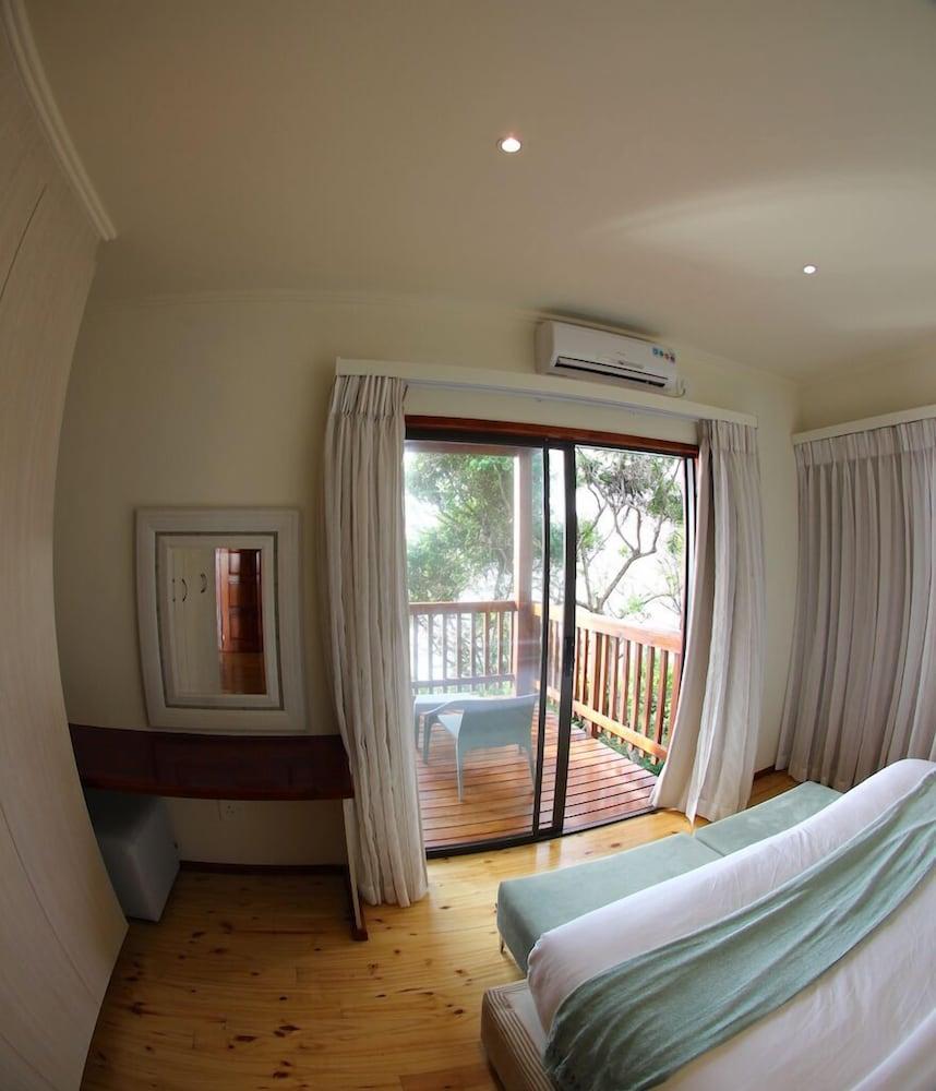 Golden Beach Village