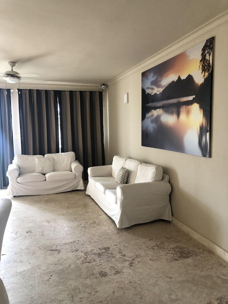 Soriano boutique rooms private beach