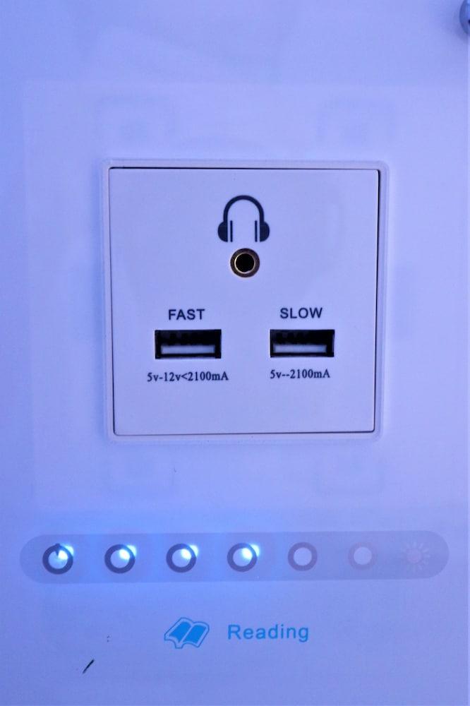 JC Space Capsule Maha City