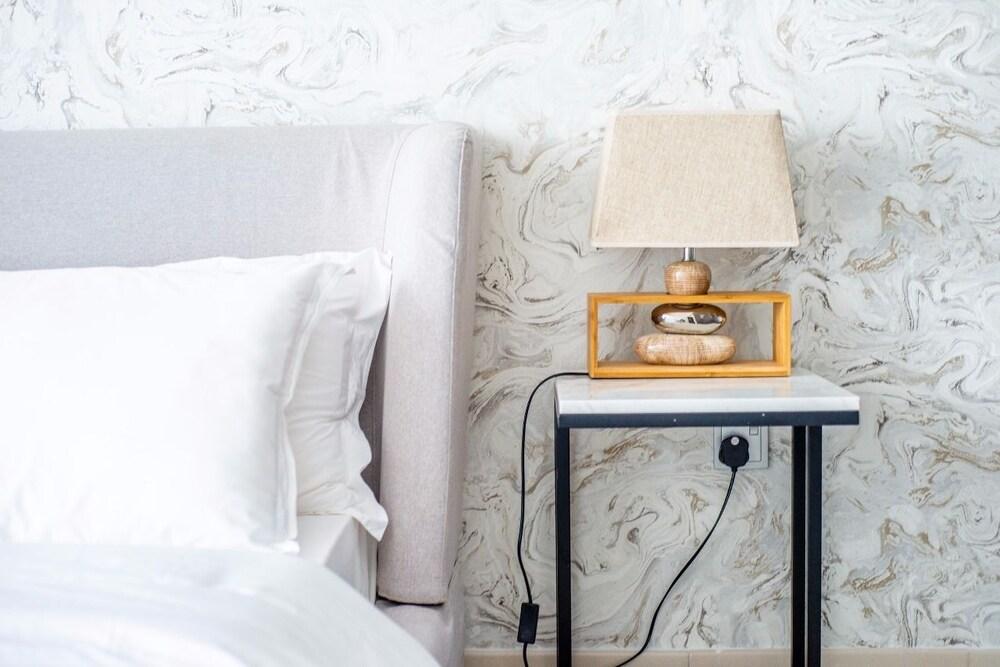 Bravoway Cayan Tower in Dubai Marina