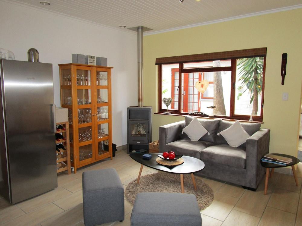 Inn2Wilderness Guesthouse