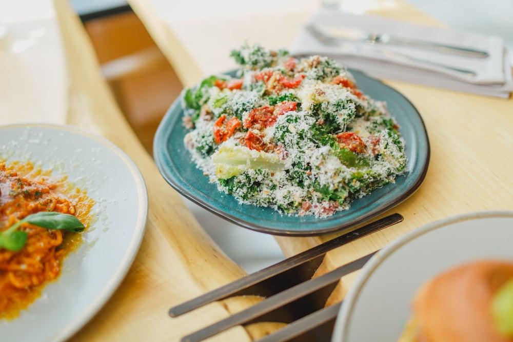 JW Marriott Edmonton ICE District