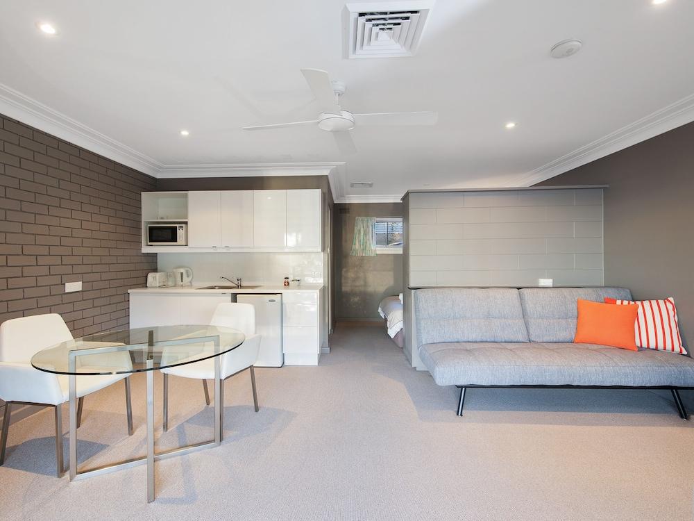 Dutchies Motel Nelson Bay