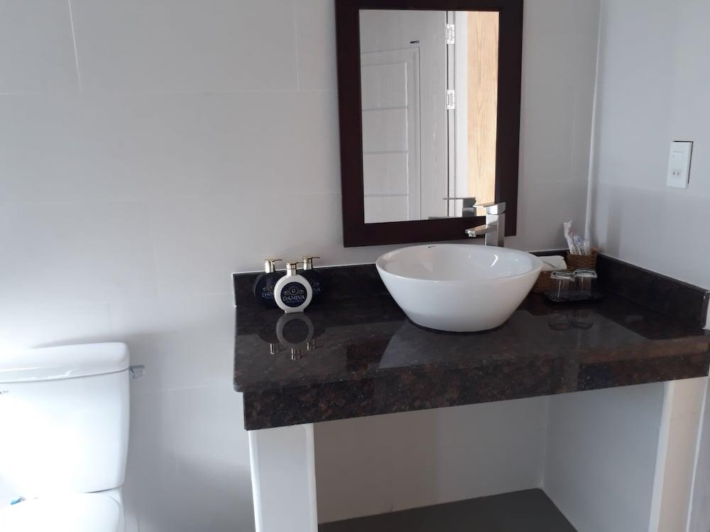 Damina Boutique Hotel