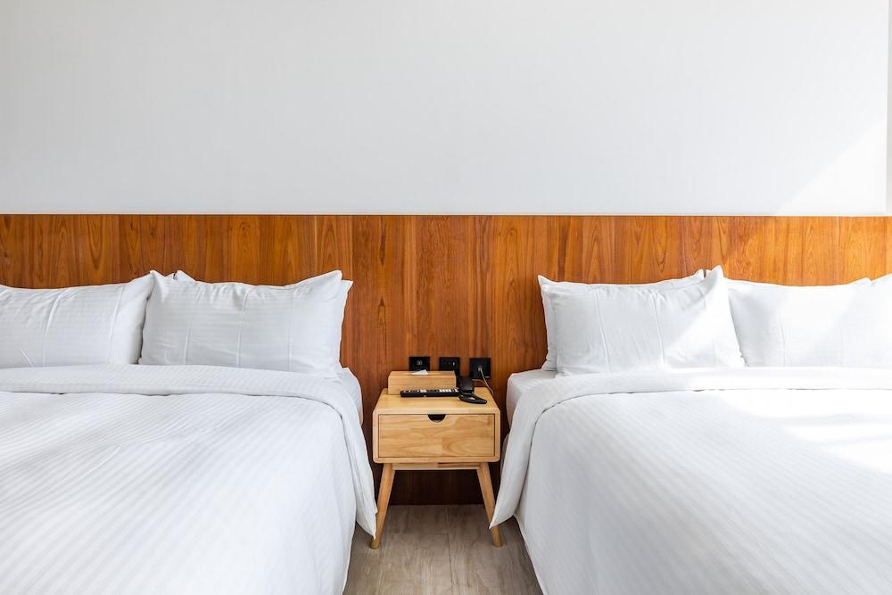 Kenting seawall Inn 112