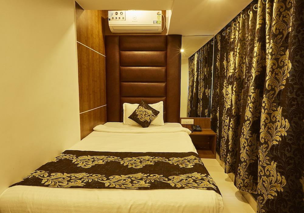 Hotel Alibaba Mumbai