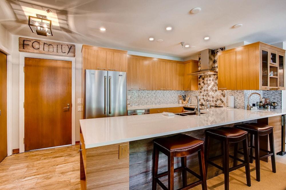 Centennial 1 Bedroom Condo Unit No. 11b