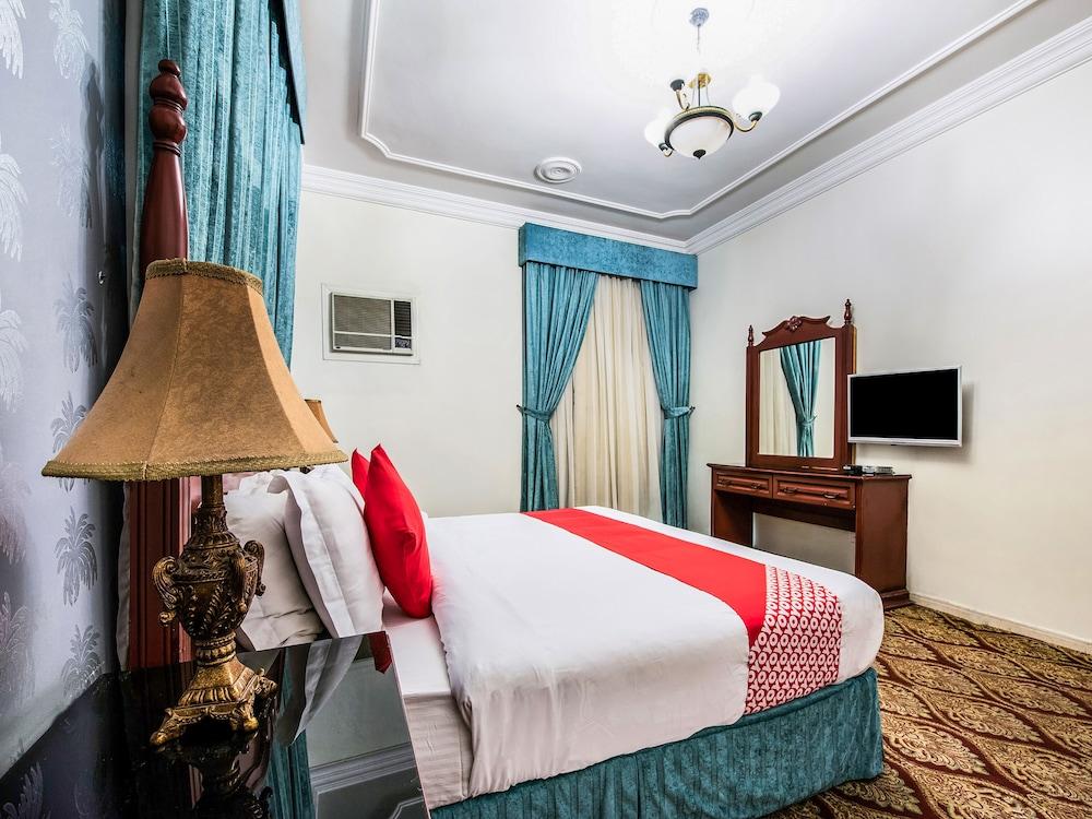 OYO 128 Al Hamra Palace 1