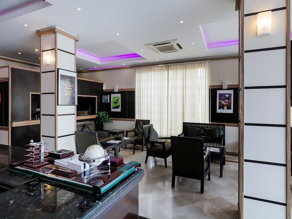 OYO 121 Dome Hotel Al Olia