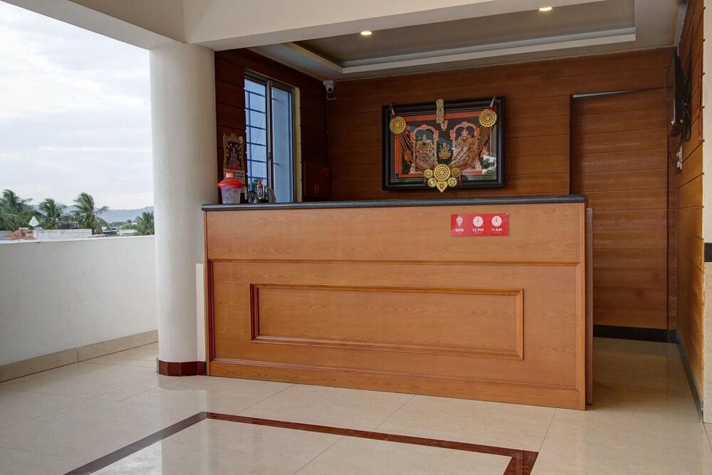 OYO 15850 K S Residency