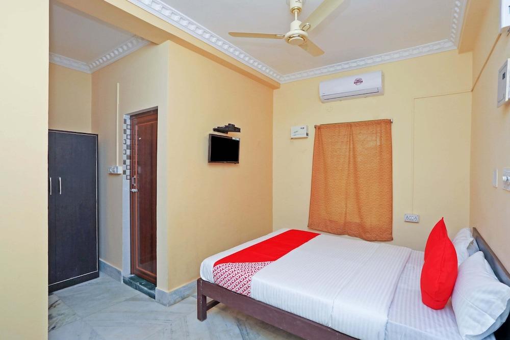 OYO Flagship 16363 Advik Cottage