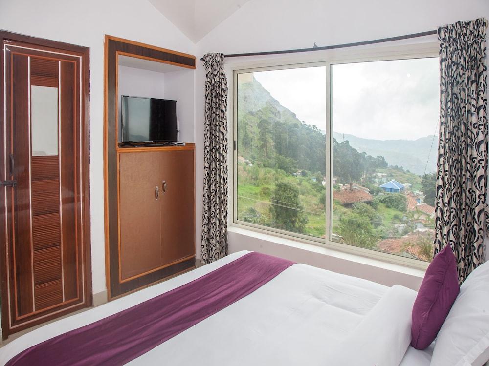 OYO 17079 Green Valley Homes