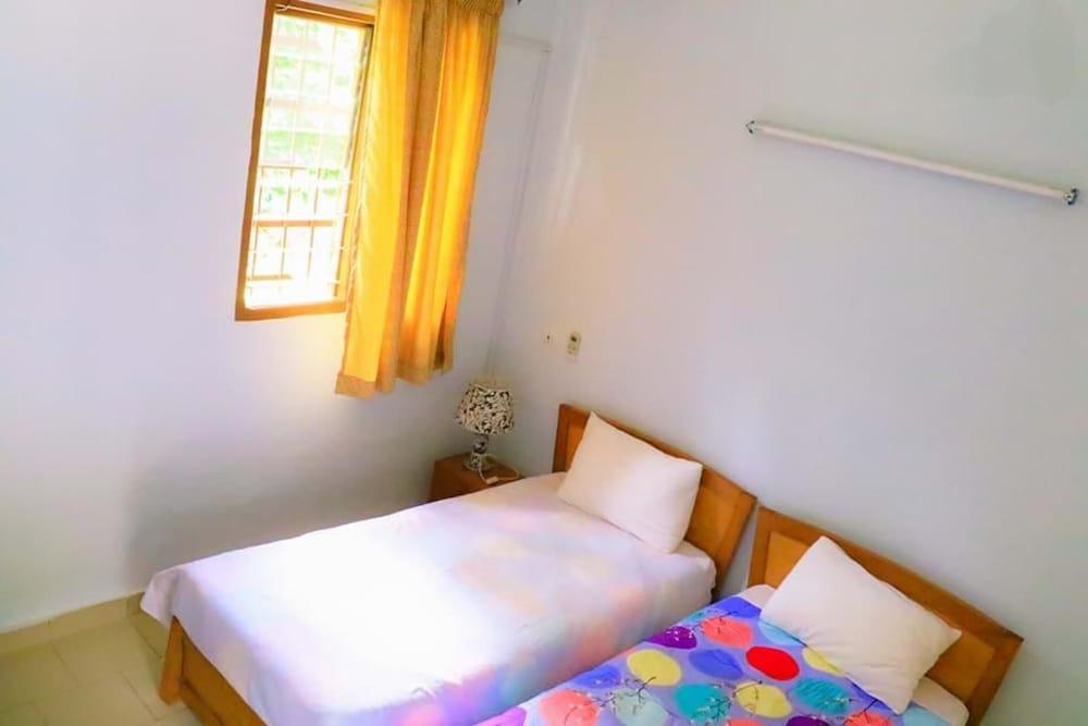 Complexe Hôtelier Food And Business