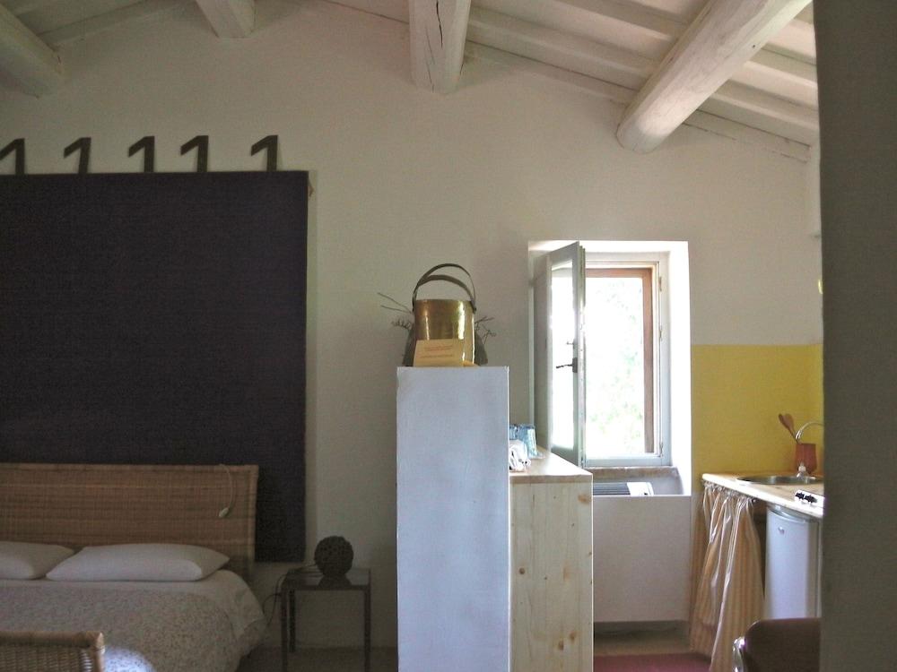 La Fratta Art - House