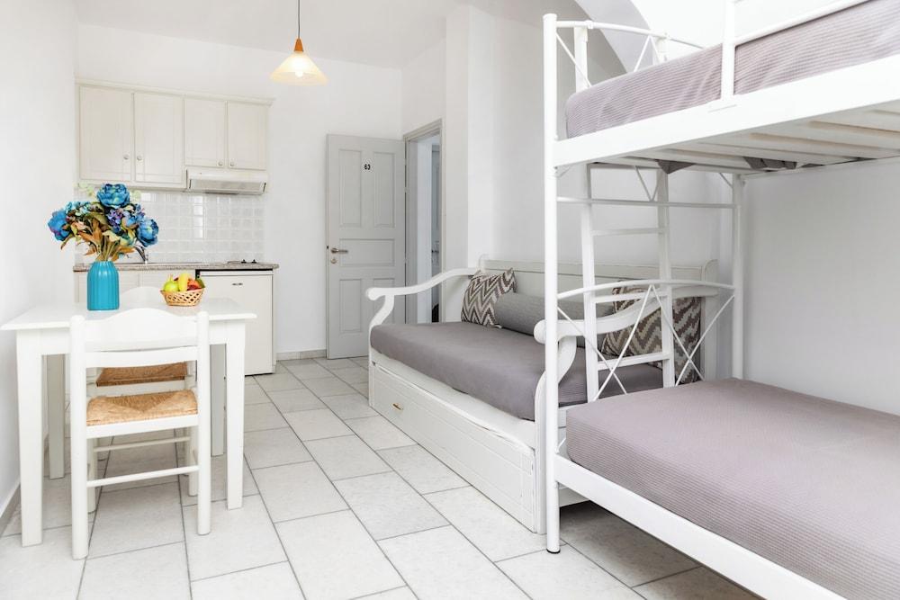 Depis studios & apartments