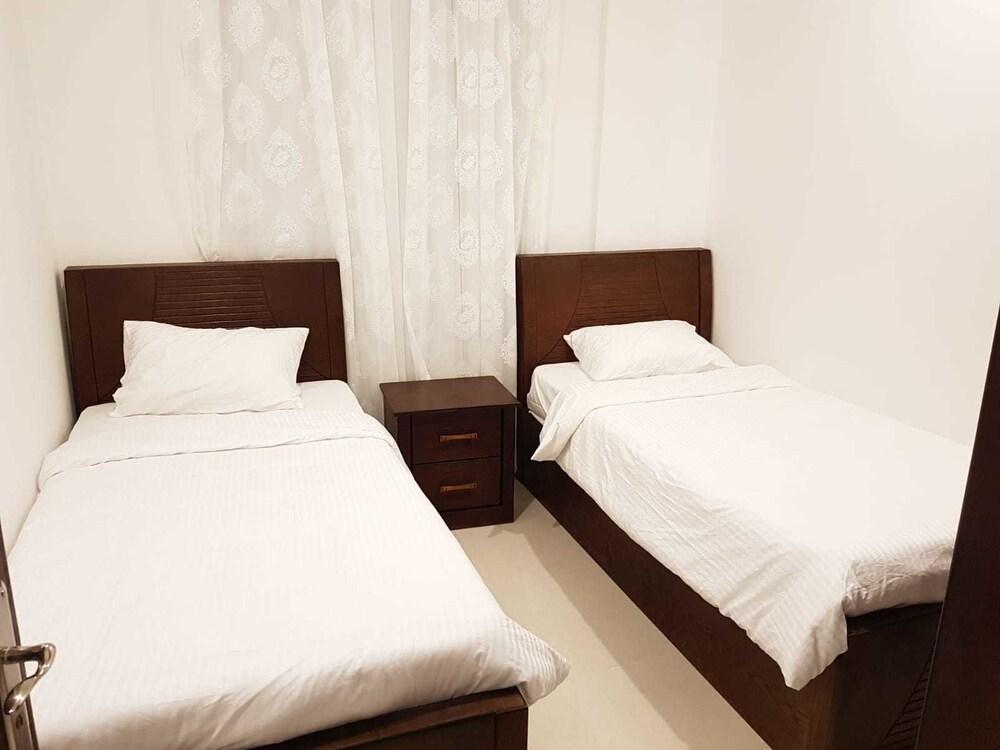 Magic Suites Al Mahboula