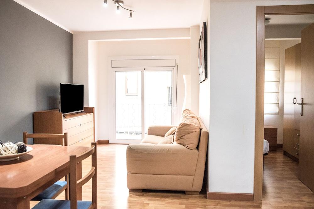 Apartament Tura