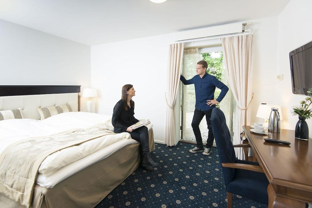 Scheelsminde Herregård