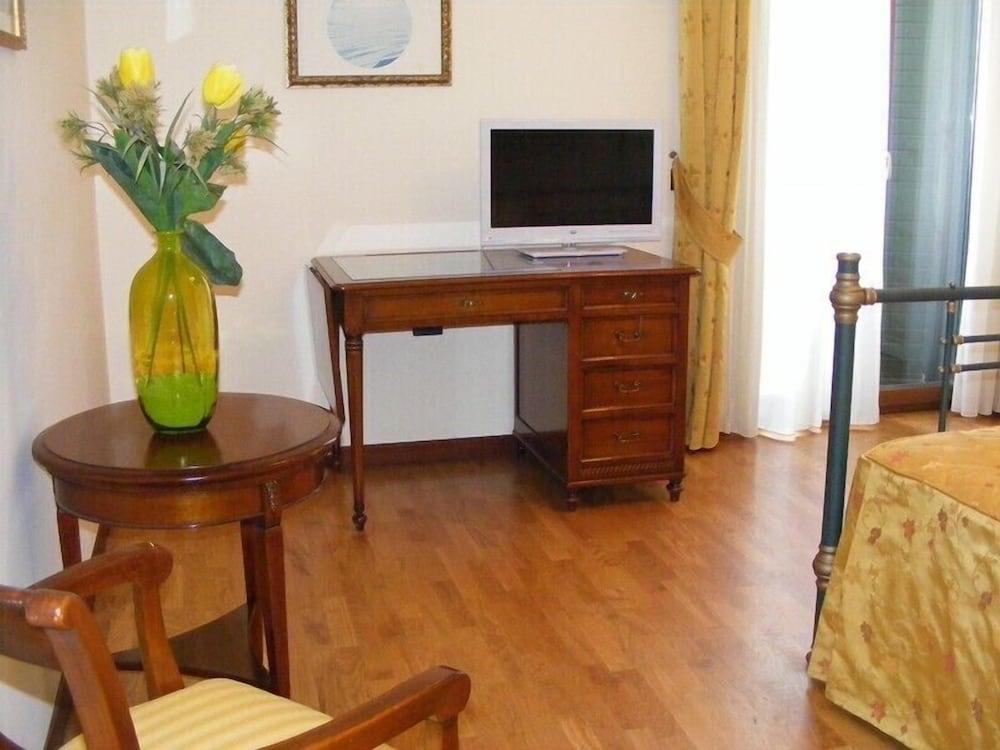 Hotel Villa Cirigliano