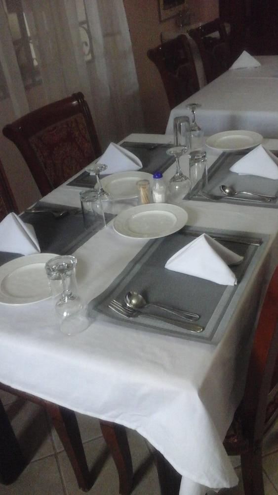 Munga Executive Lodge