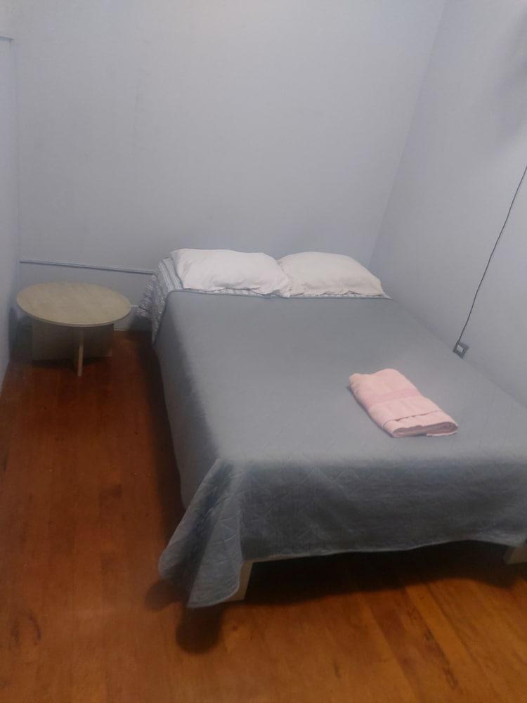 Global Family Backpackers Hostel