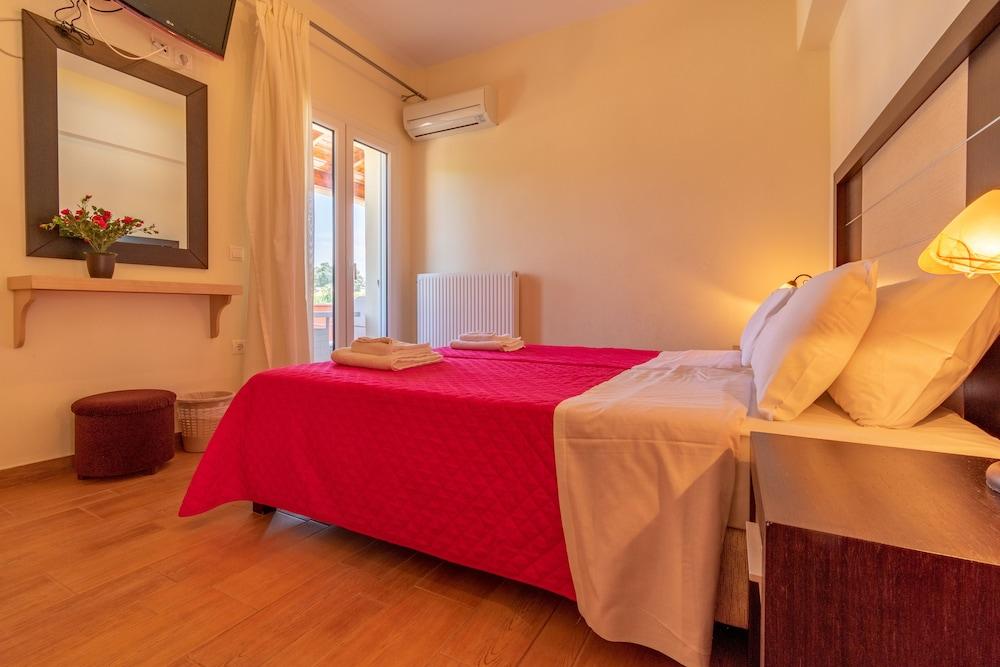 Villa Leo Dassia Corfu