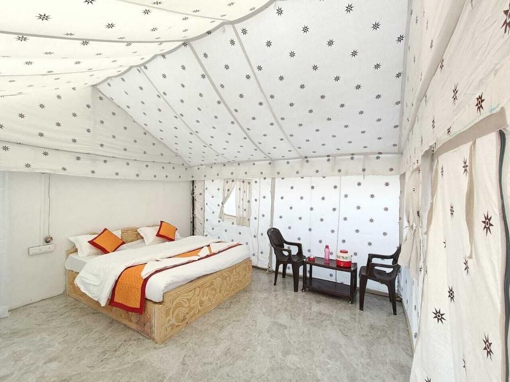 Desert Nature Camp Resort